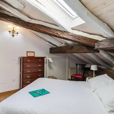 Casa Velarde Apto 1 Viérnoles