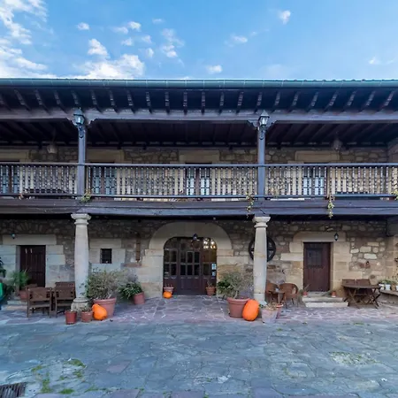 Casa Velarde Apto 1 カントリーハウス